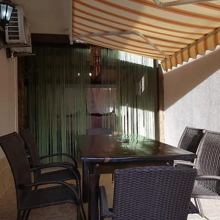 Arion Beach Apartament *