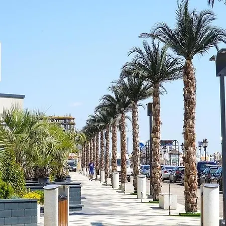 Arion Beach Mamaia
